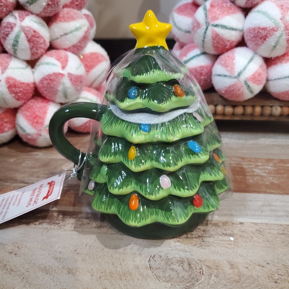 Retro Style Christmas Tree Mug-NWT - Picture 2 of 5
